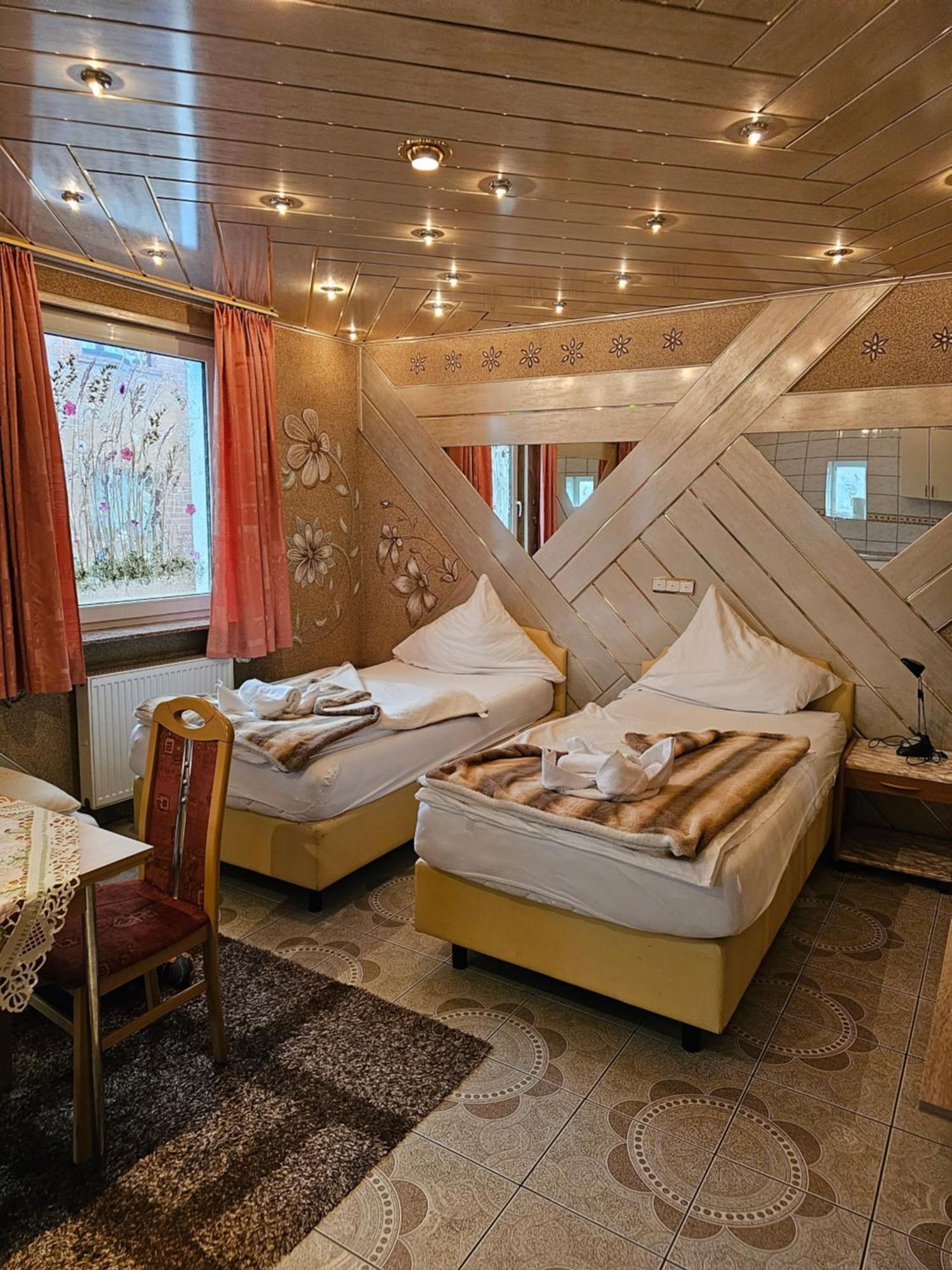 Hotel Tenne Фірнгайм Екстер'єр фото