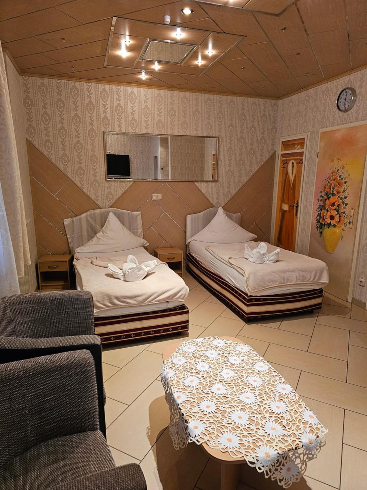 Hotel Tenne Фірнгайм Екстер'єр фото