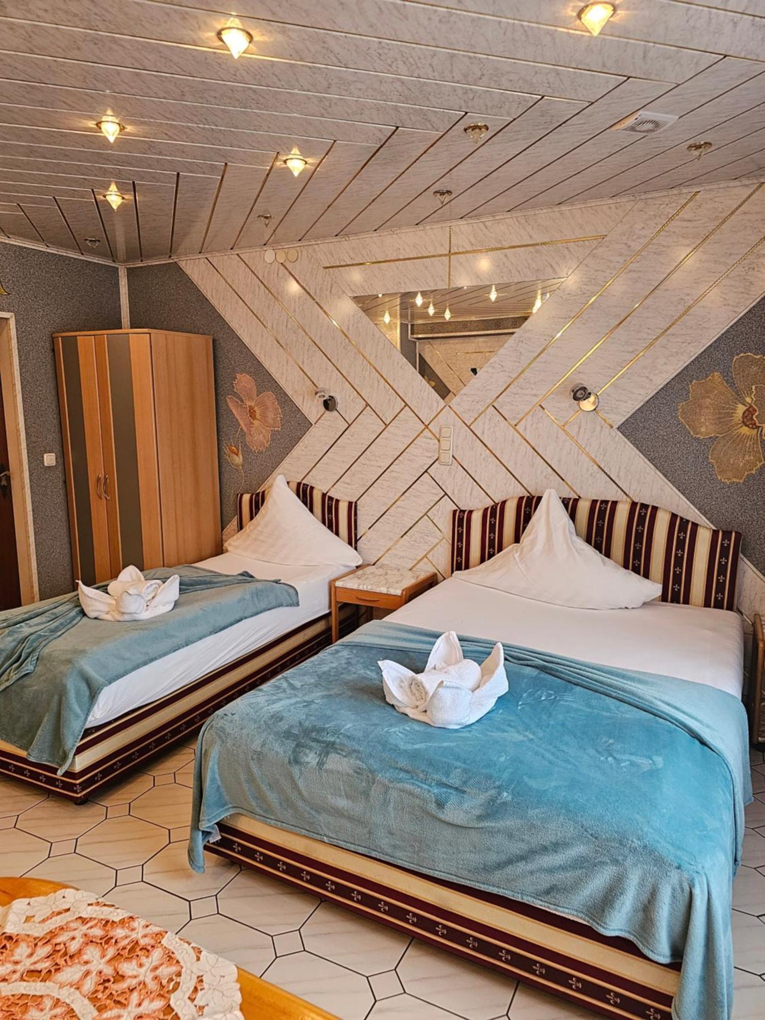 Hotel Tenne Фірнгайм Екстер'єр фото